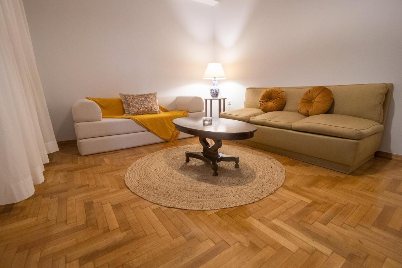 Didotou Oasis Apartment เอเธนส์ ภายนอก รูปภาพ